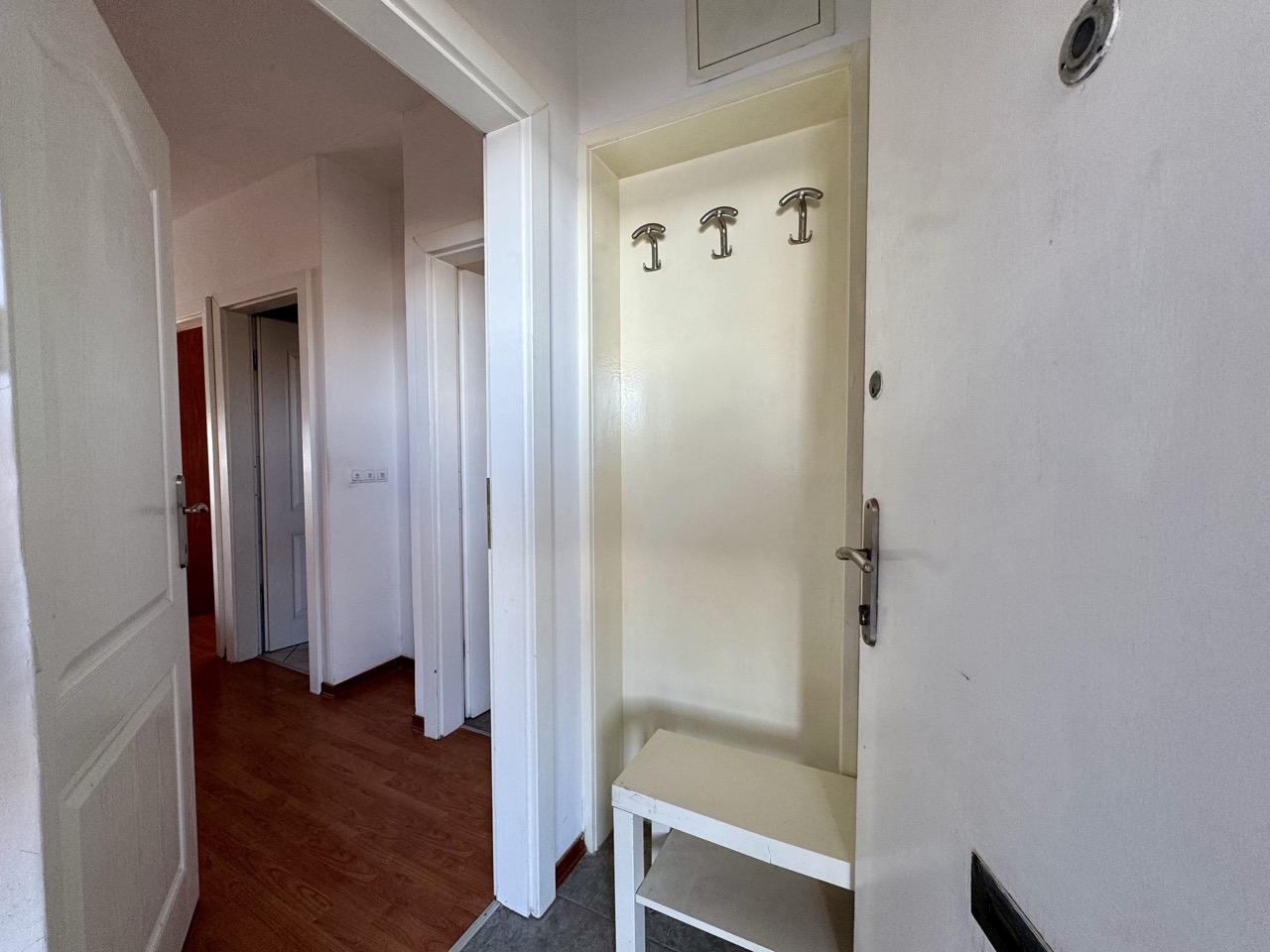 Šibenik, Centar: Prostran jednosoban stan nadomak rive s prekrasnim pogledom 50m2
